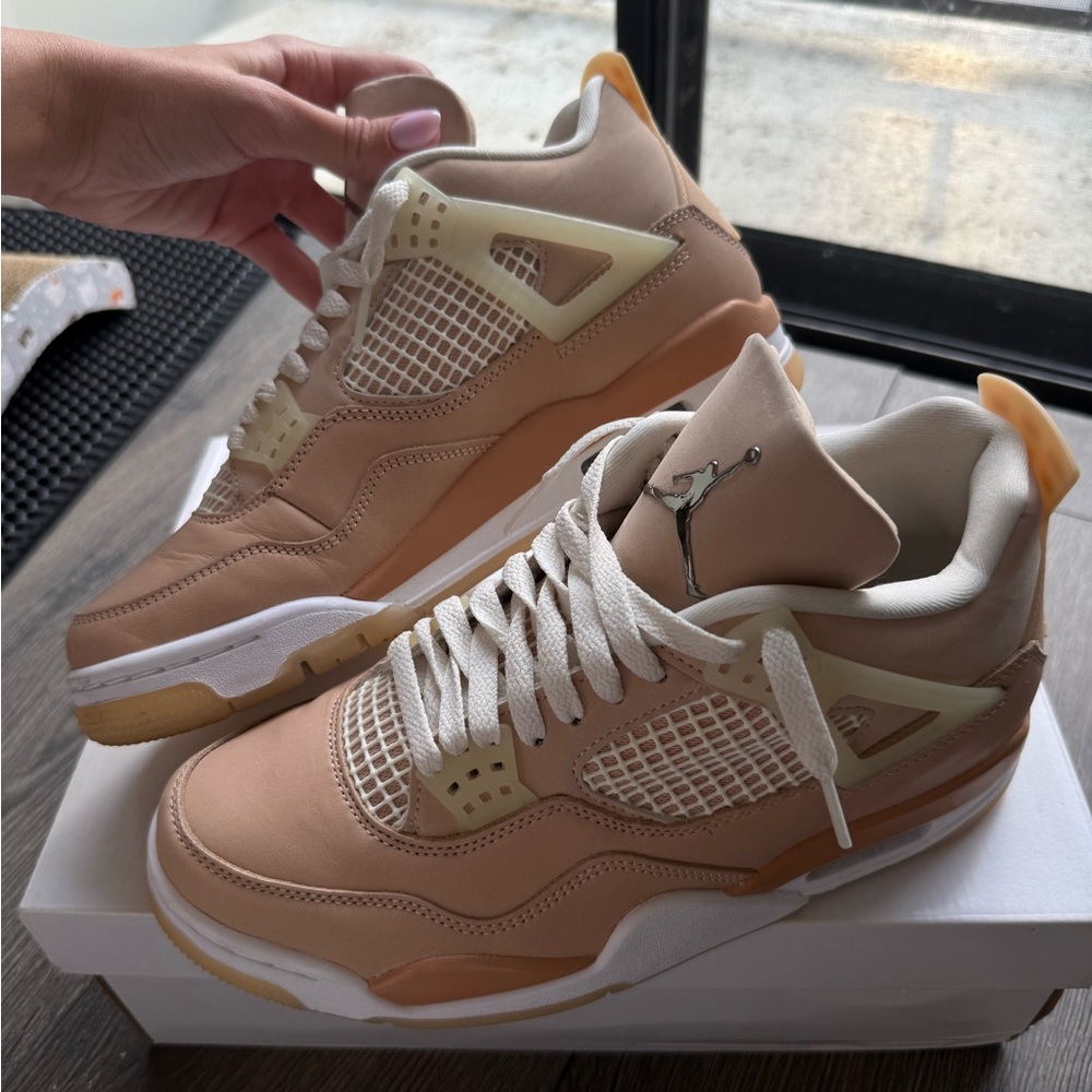 Jordan 4 Retro - Picture 3 of 6